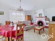 Ollioules (83190) Maison type 7 de 180m²  avec jardin et piscine — photo 3