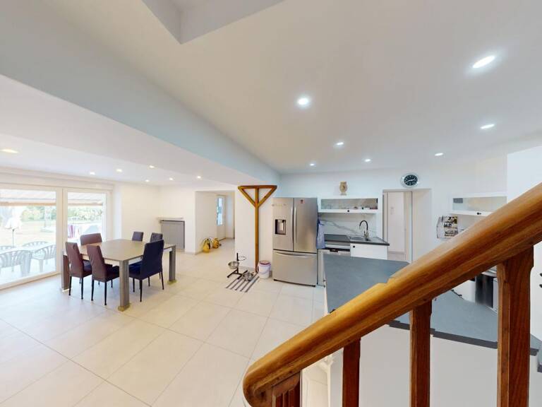 🏡 COUP DE CŒUR À COLMEN – MAISON DE CARACTÈRE, VIE DE PLAIN-PIED & PARC DE 3 000 M² EN BORD DE RIVIÈRE — photo 1