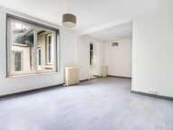 Immeuble 300 m² 10 Pièces — photo 2