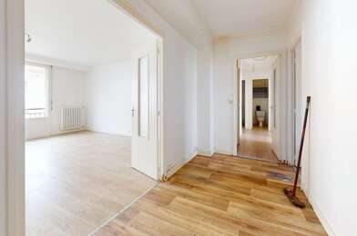 Appartement 4 pièces 196000 €