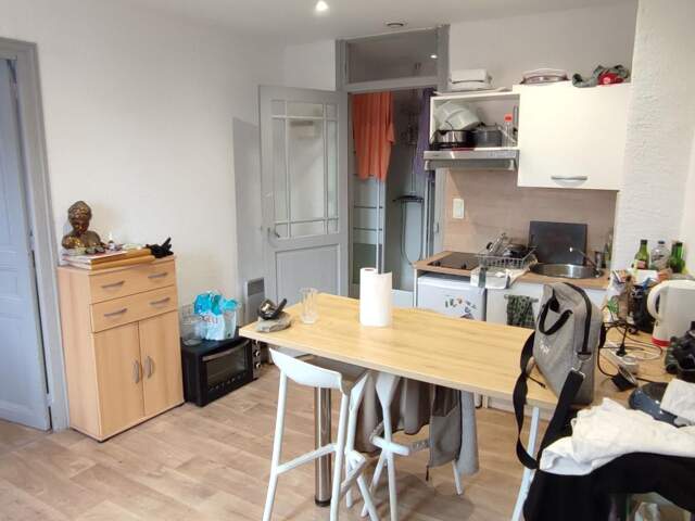 Appartement À Vendre — photo du bien