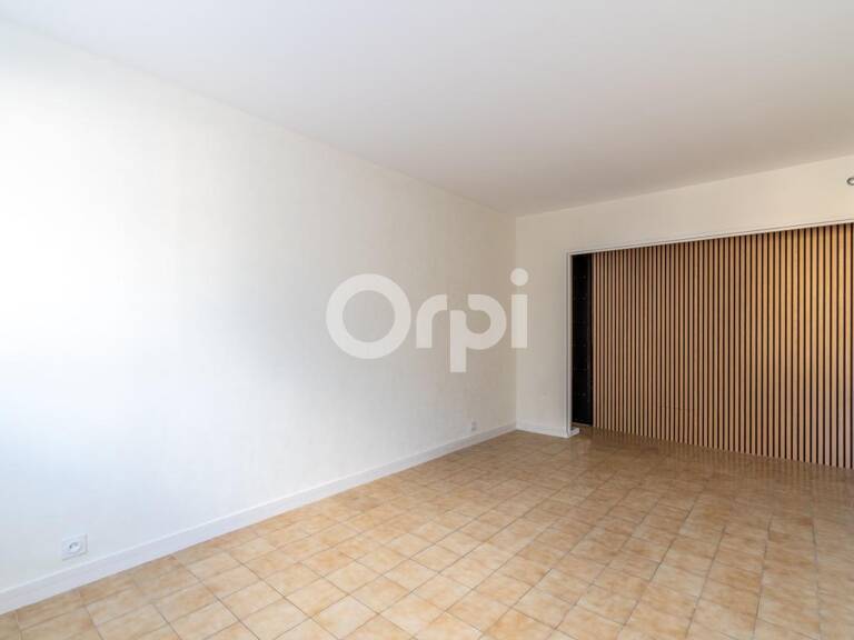 Appartement À Vendre — photo 1