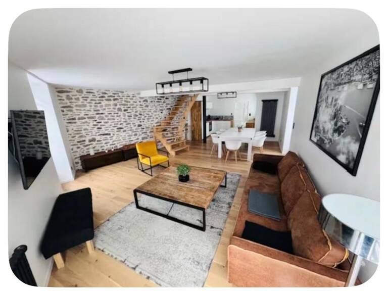 Magnifique T4 meublé à louer centre historique de St Renan — photo 1