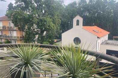 Appartement 3 pièces 907 €