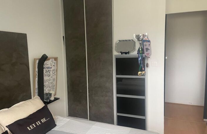 Appartement À Louer T3 meublé LA ROSERAIE — photo 5