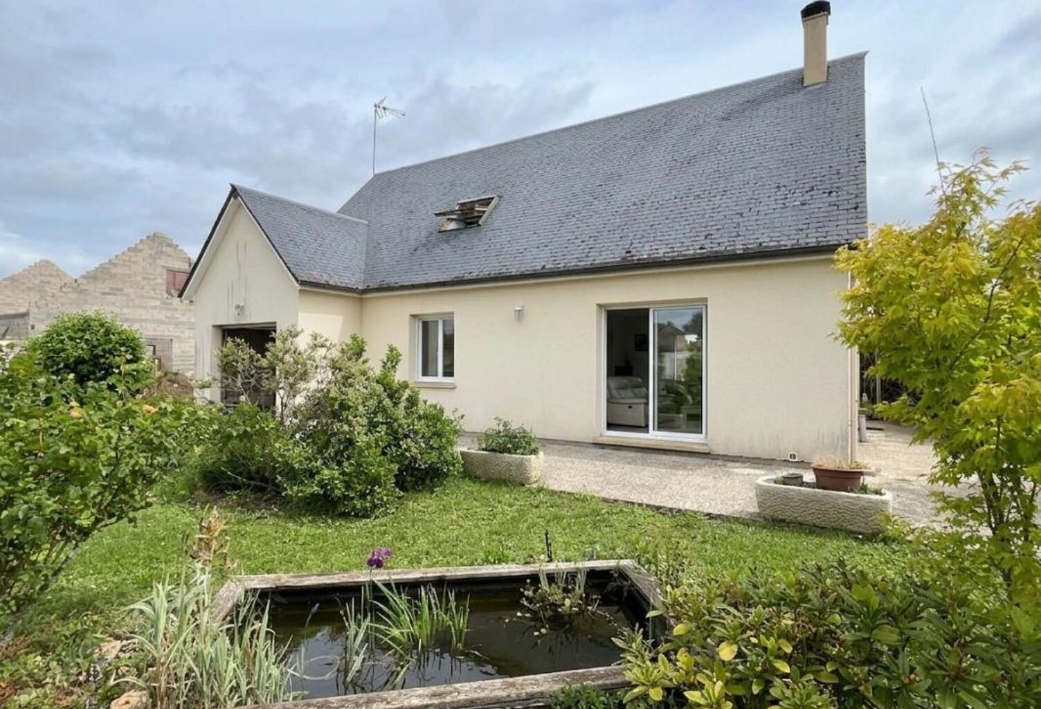 Maison À Louer — photo 1