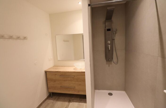 T3 Appartement 75 m² 2 chambres — photo 4