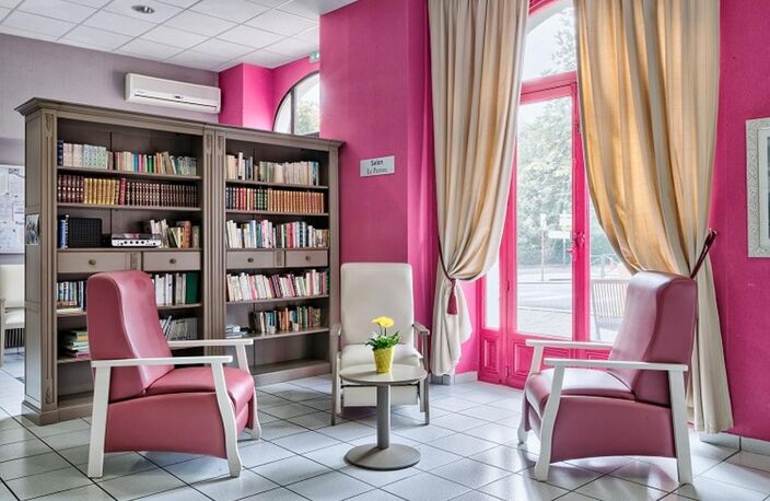 RIOM-ES-MONTAGNES  : Idéal investissement locatif — photo 2