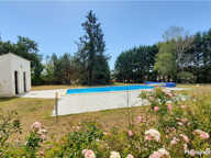 Maison de plain-pied 3 chambres, piscine et grand terrain — photo 2
