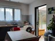 Maison de plain-pied 3 chambres, piscine et grand terrain — photo 3