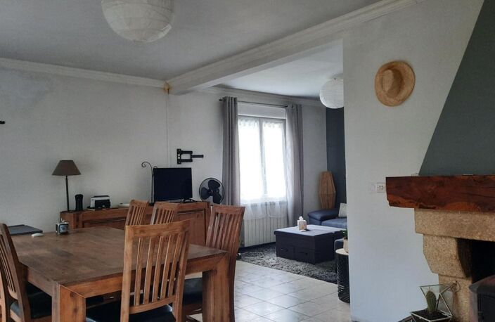 Maison de plain-pied 3 chambres, piscine et grand terrain — photo 5