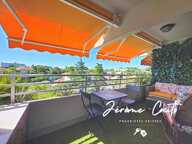 Appartement Nimes 1 pièce(s) 23m2 - Terrasse — photo 2