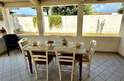 Maison au coeur du village de LOIX à 5 min de l'océan - 5 pièces de 121 m2 — photo du bien