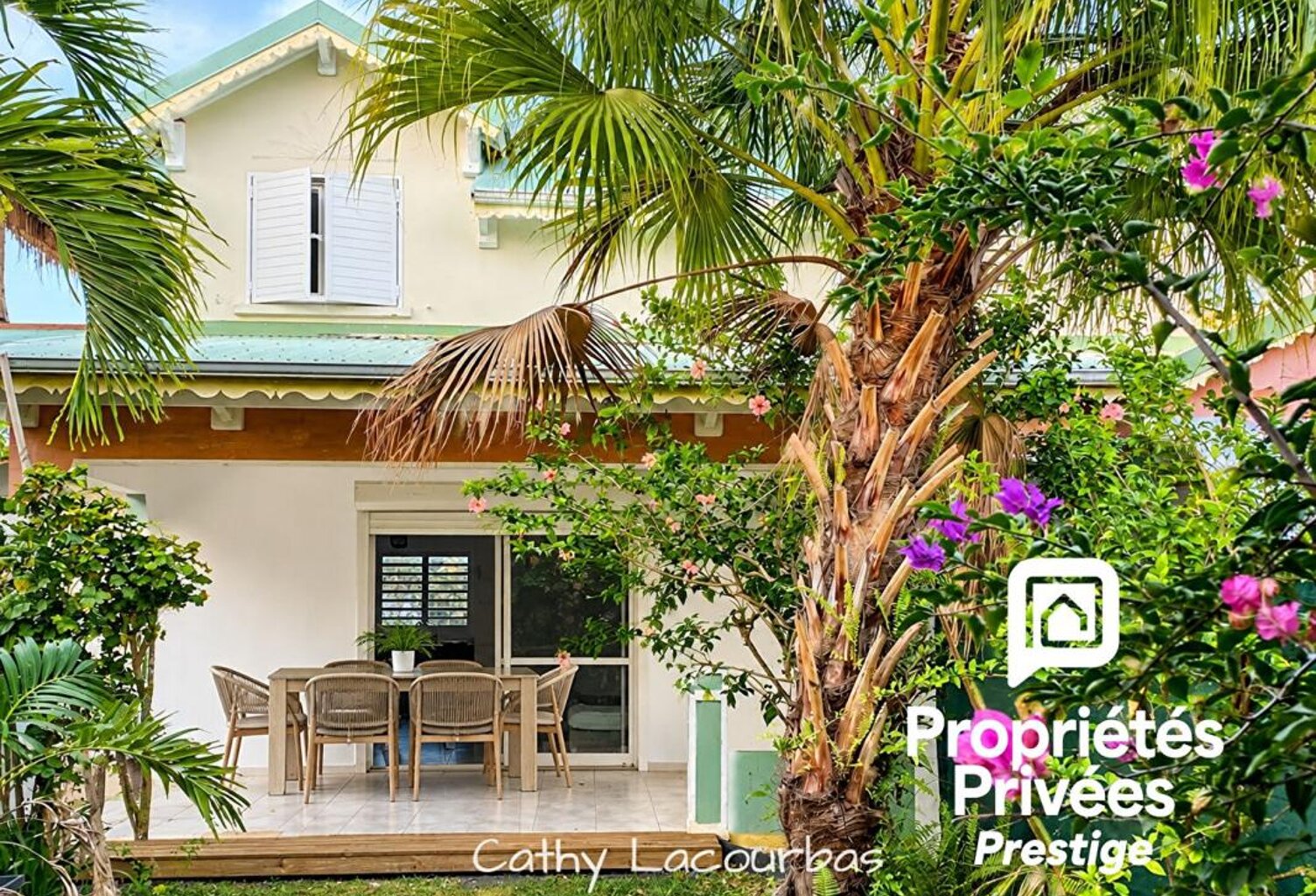 Rare, Appartement Duplex T4 avec jardin et piscine , Baie Mahault — photo 1