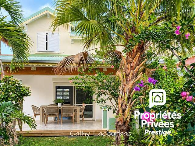 Rare, Appartement Duplex T4 avec jardin et piscine , Baie Mahault — photo du bien