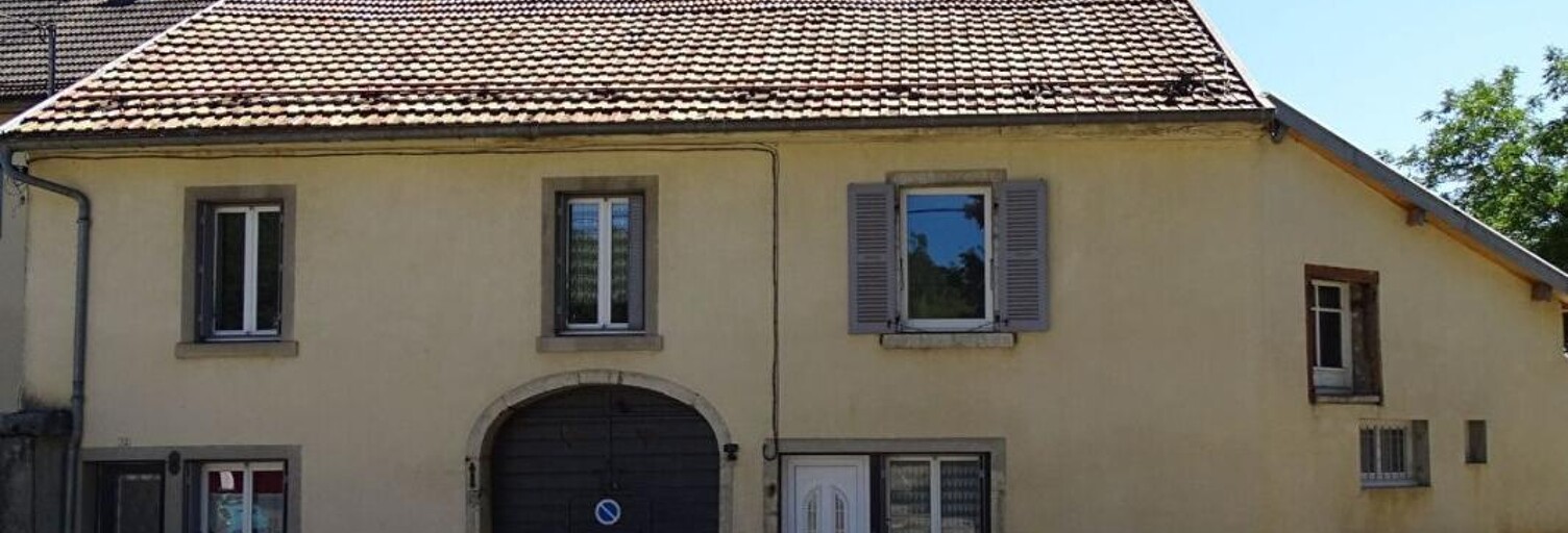 Maison 8 Pièces 241 m² à vendre à Crenans (39260)