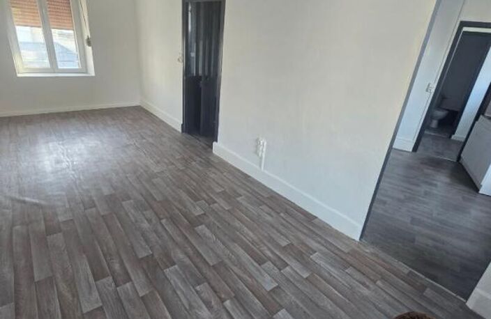 Appartement Hirson 5 pièce(s) 80 m2 — photo 3