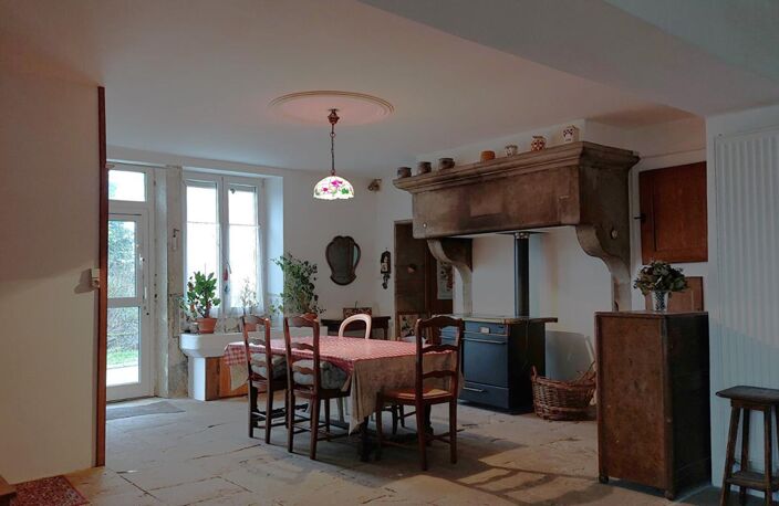 Maison secteur Monthureux sur Saone 6 pièce(s) 193 m2 jardin — photo 3