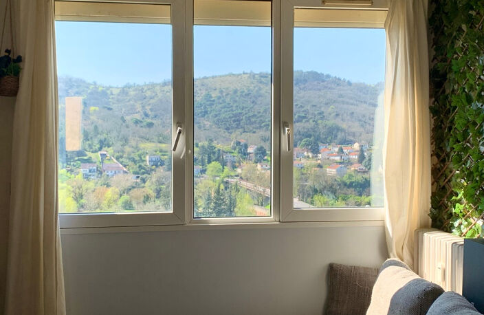 Cahors centre - Vente appartement T3 avec cave et place de parking — photo 3