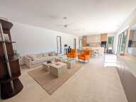 Gordes - Élégante maison contemporaine de 175 m² avec piscine — photo 4