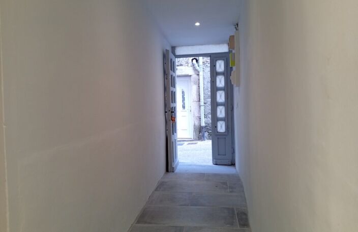A VENDRE - MAISON RENOVEE - GARAGE - SAINT-PONS-DE-THOMIÈRES 34220 — photo 5
