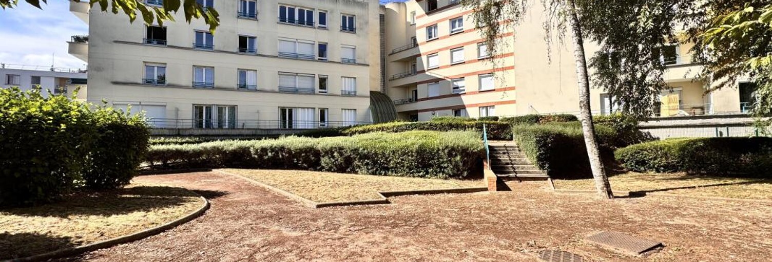Appartement 2 Pièces 49 m² à vendre à Élancourt (78990)