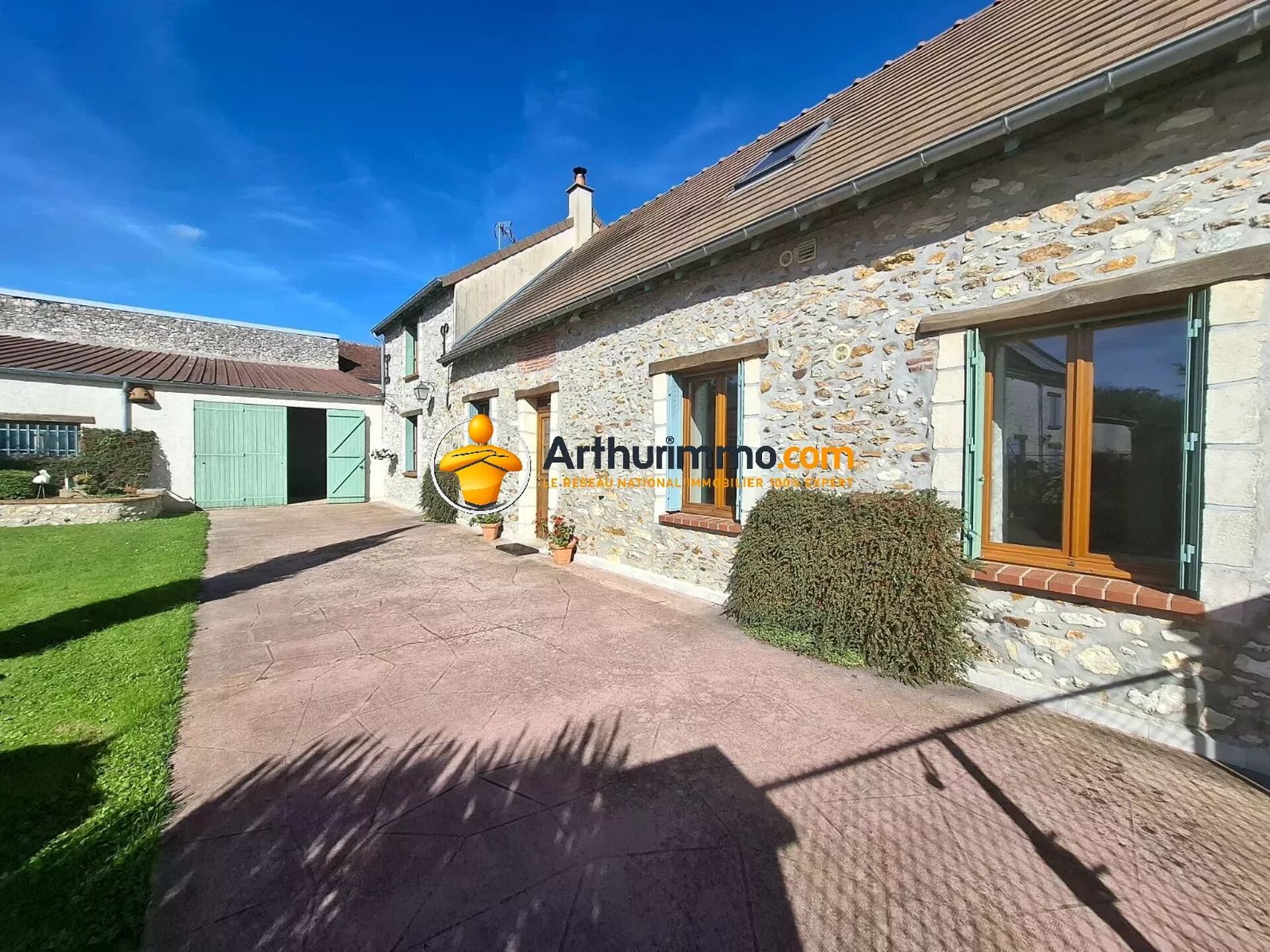 Maison 7 pièces 155 m² · à Le Vézier · 155 m² · 282 000 €