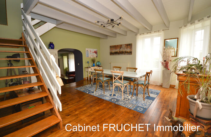 LA CAILLERE-SAINT-HILAIRE - Belle maison de caractère avec 3 — photo 3