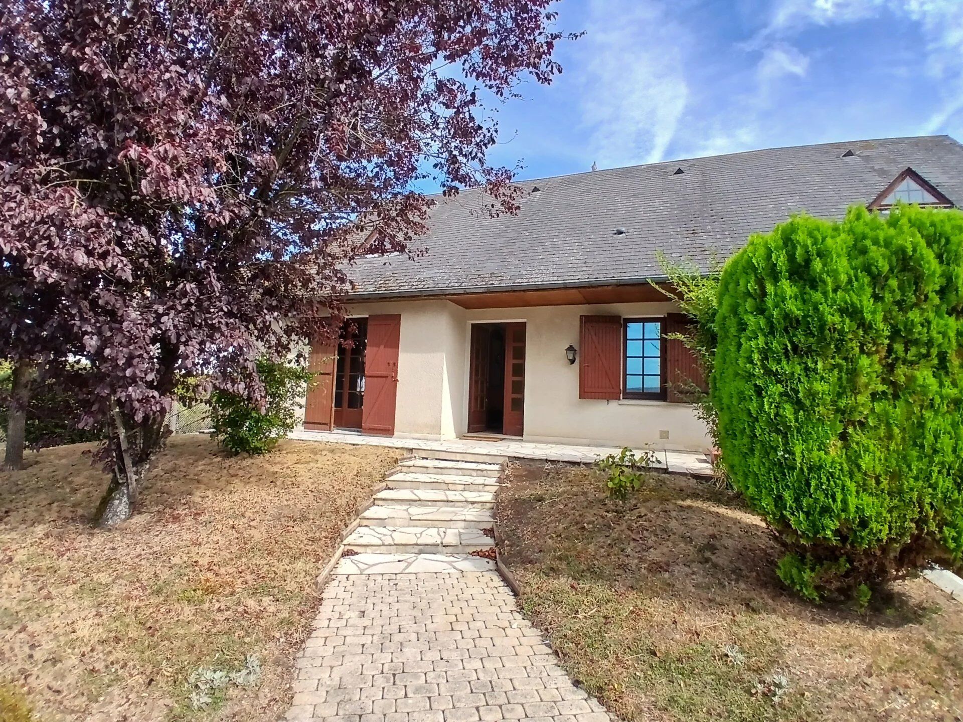 Maison 5 pièces 136 m² · à Toury · 136 m² · 209 500 €