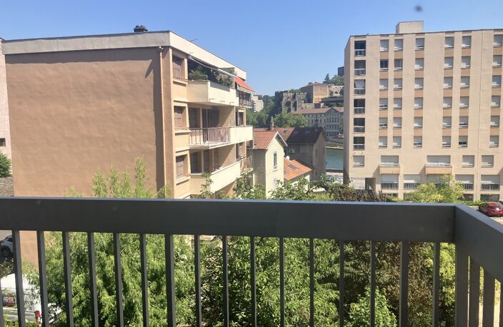 Appartement en rez-de-jardin — photo 4