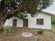 MACHECOUL BOURG : plain pied 82 m2 à rénover (+ garage et dé — photo 2