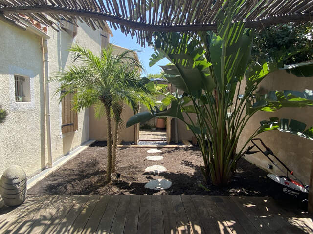 MAISON 4 PIECES LA LONDE-LES-MAURES (83250) DANS LE TRES PR — photo du bien