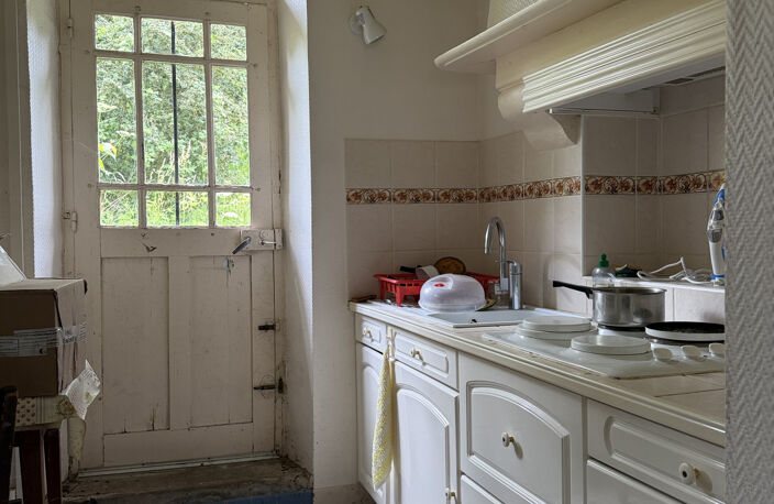 Razès maison en pierre avec grange et jardin — photo 2
