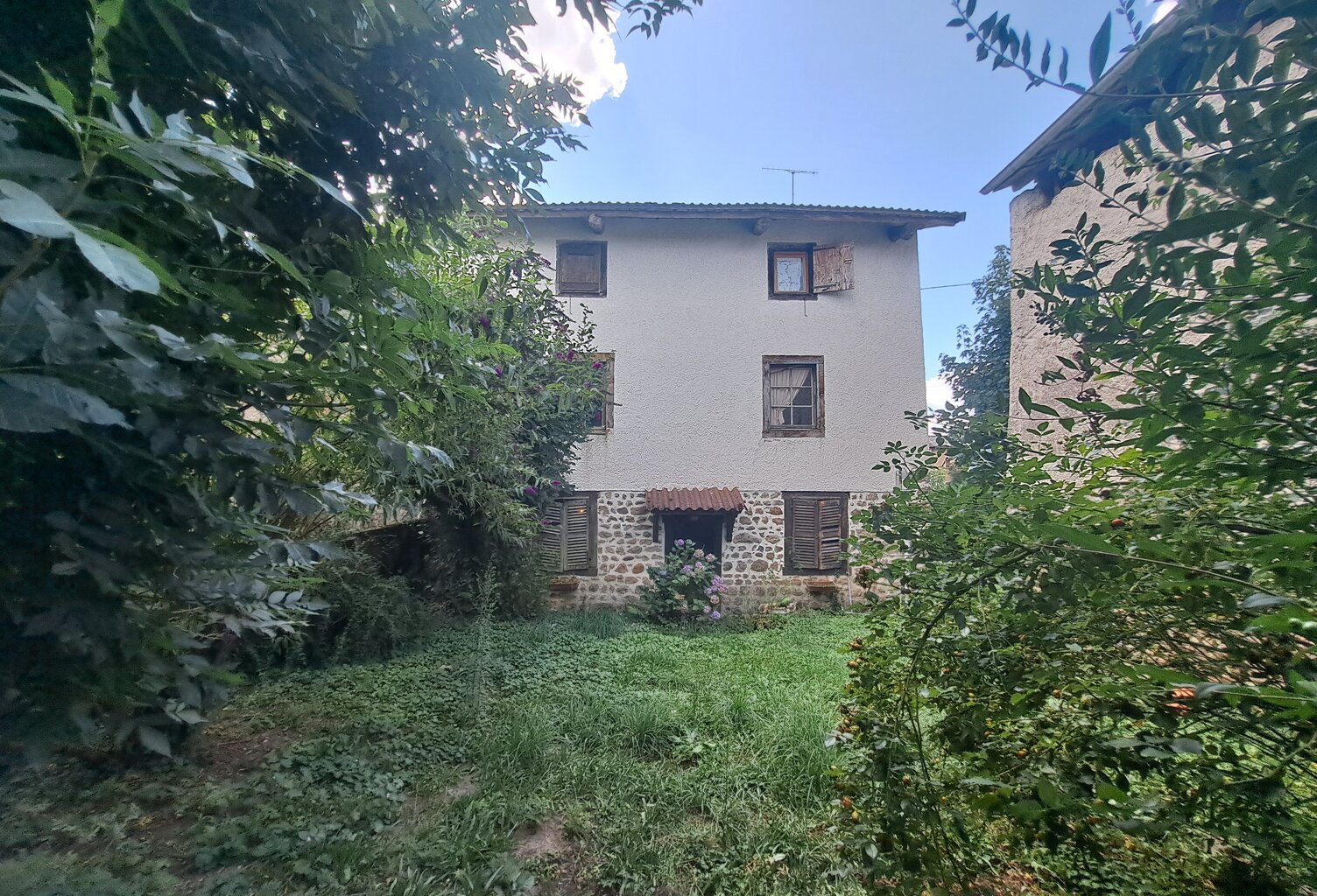 Vente maison 11 pièces 182 m² Ambert (63600) — photo 1