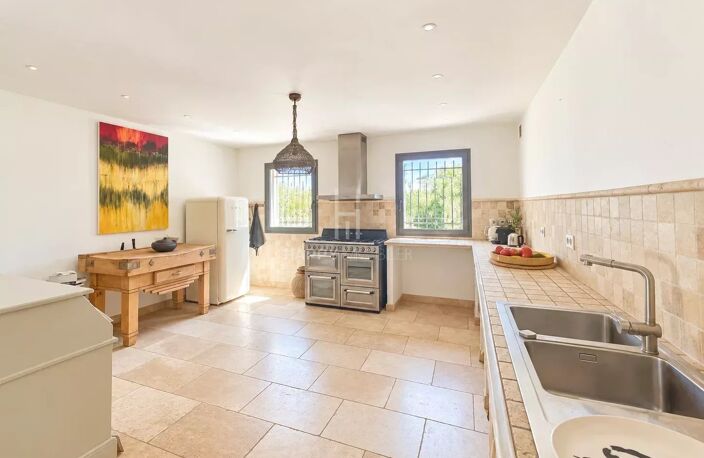 Propriété sur 2,75 hectares à Saint Martin de Crau — photo 3