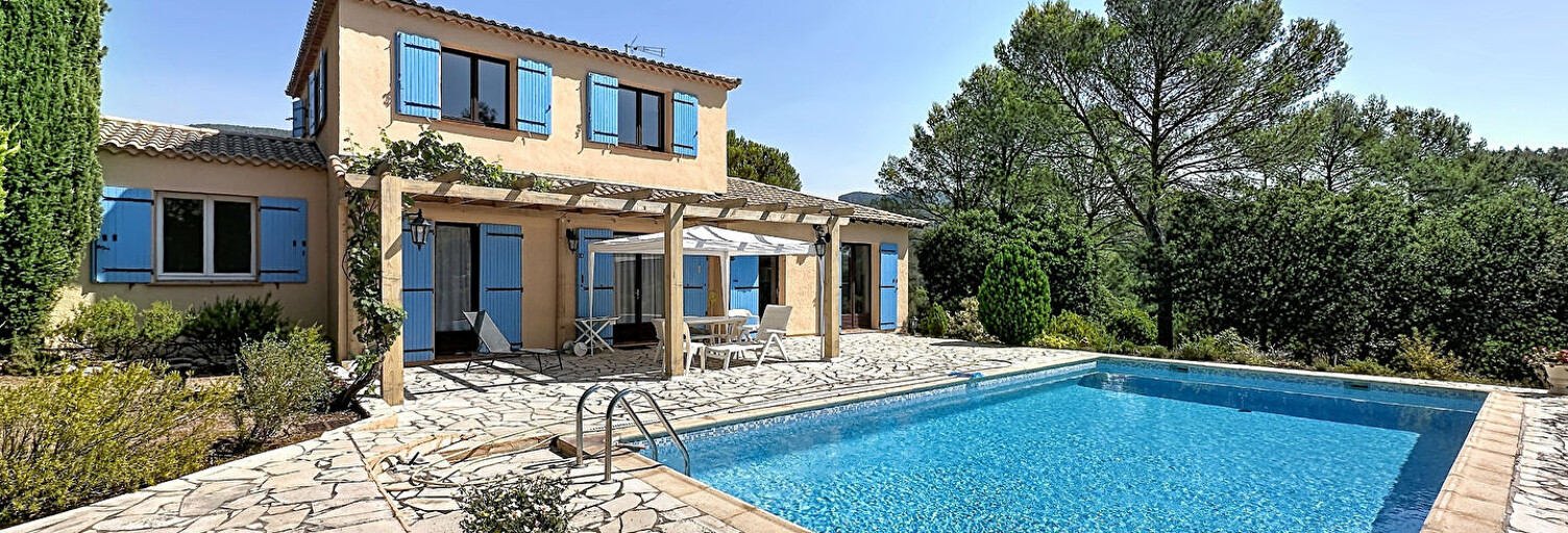 Maison 5 Pièces 122 m² à vendre à Roquebrune-sur-Argens (83520)