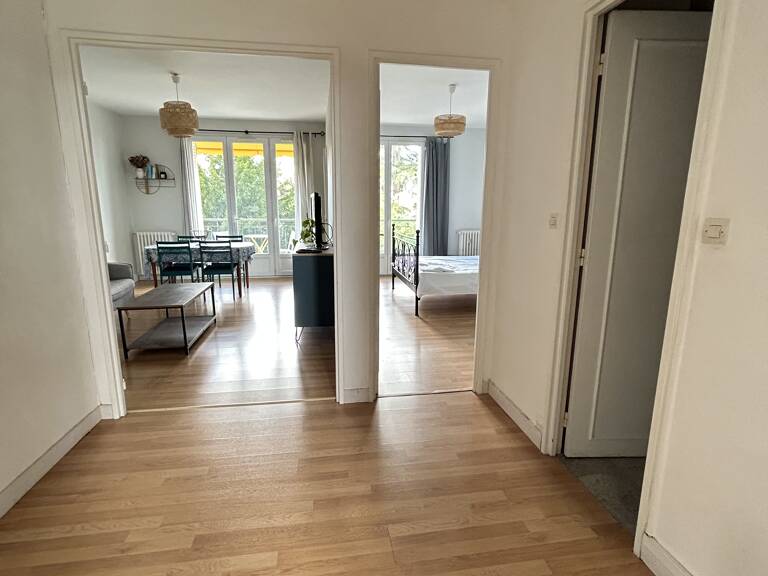 Poitiers- Appartement T3 avec balcon — photo 1