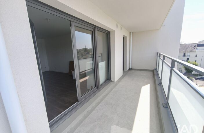 Location Appartement 4 pièces — photo 2