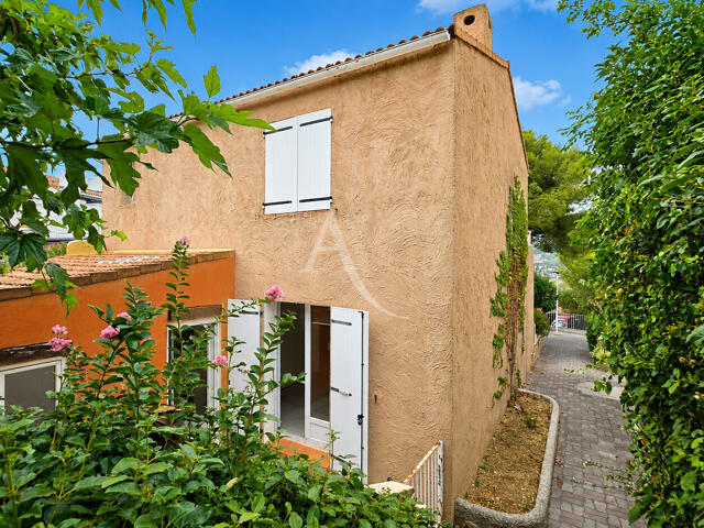 Maison proposé à Carqueiranne