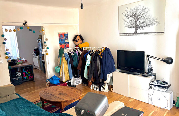 A VENDRE NANTES SAINT-CLEMENT CHARMANT TYPE 2 FONCTIONNEL DANS BEL ANCIEN — photo 2