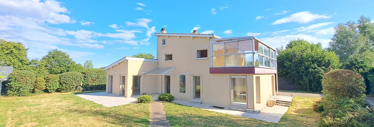 Maison 10 Pièces 165 m² à vendre à Sainte-Foy-lès-Lyon (69110)