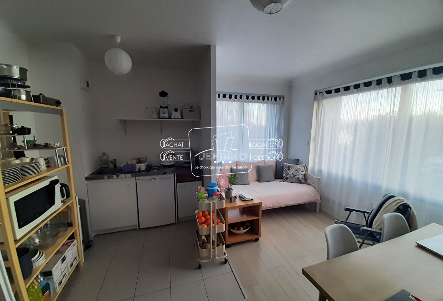 Appartement Mauves Sur Loire 1 pièce(s) 28.6 m2 — photo 1