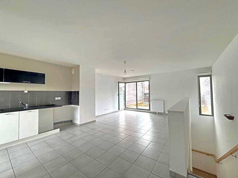 SPECIAL INVEST -CORNEBARRIEU - T3 avec terrasse et places de parking, VENDU LOUE — photo 1