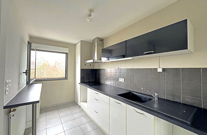 SPECIAL INVEST -CORNEBARRIEU - T3 avec terrasse et places de parking, VENDU LOUE — photo 3