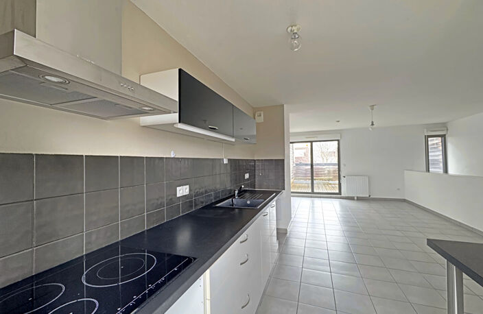 SPECIAL INVEST -CORNEBARRIEU - T3 avec terrasse et places de parking, VENDU LOUE — photo 4