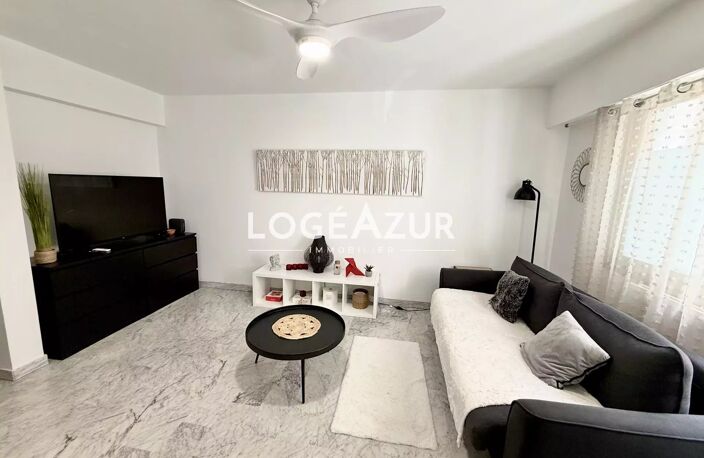LOCATION MEUBLÉE APPARTEMENT JUAN LES PINS -  1 CHAMBRE - PARKIN — photo 4