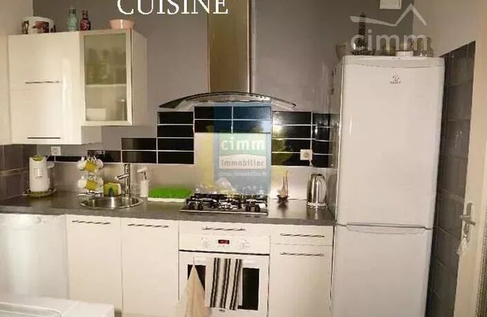APPARTEMENT F4 avec Terrasse, cave et parking LE TEIL — photo 4
