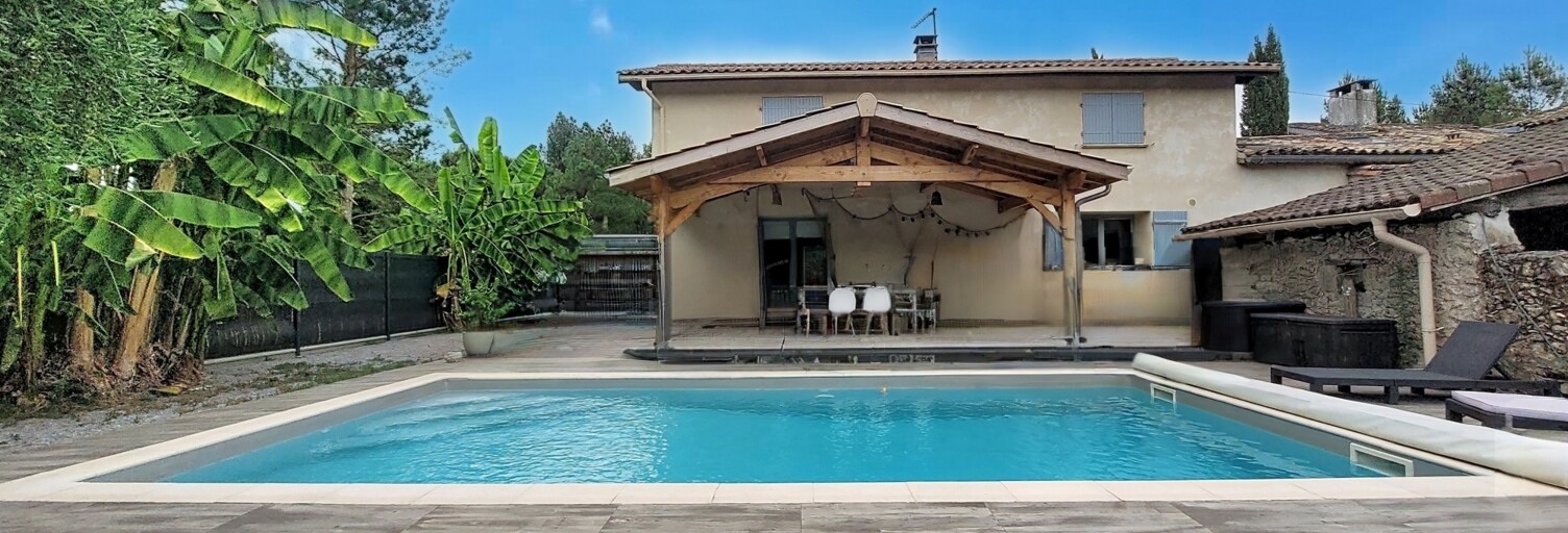 Maison 5 Pièces 135 m² à vendre à Saint-Morillon (33650)