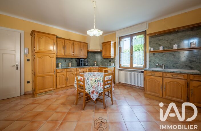 Vente Maison/villa 9 pièces — photo 5