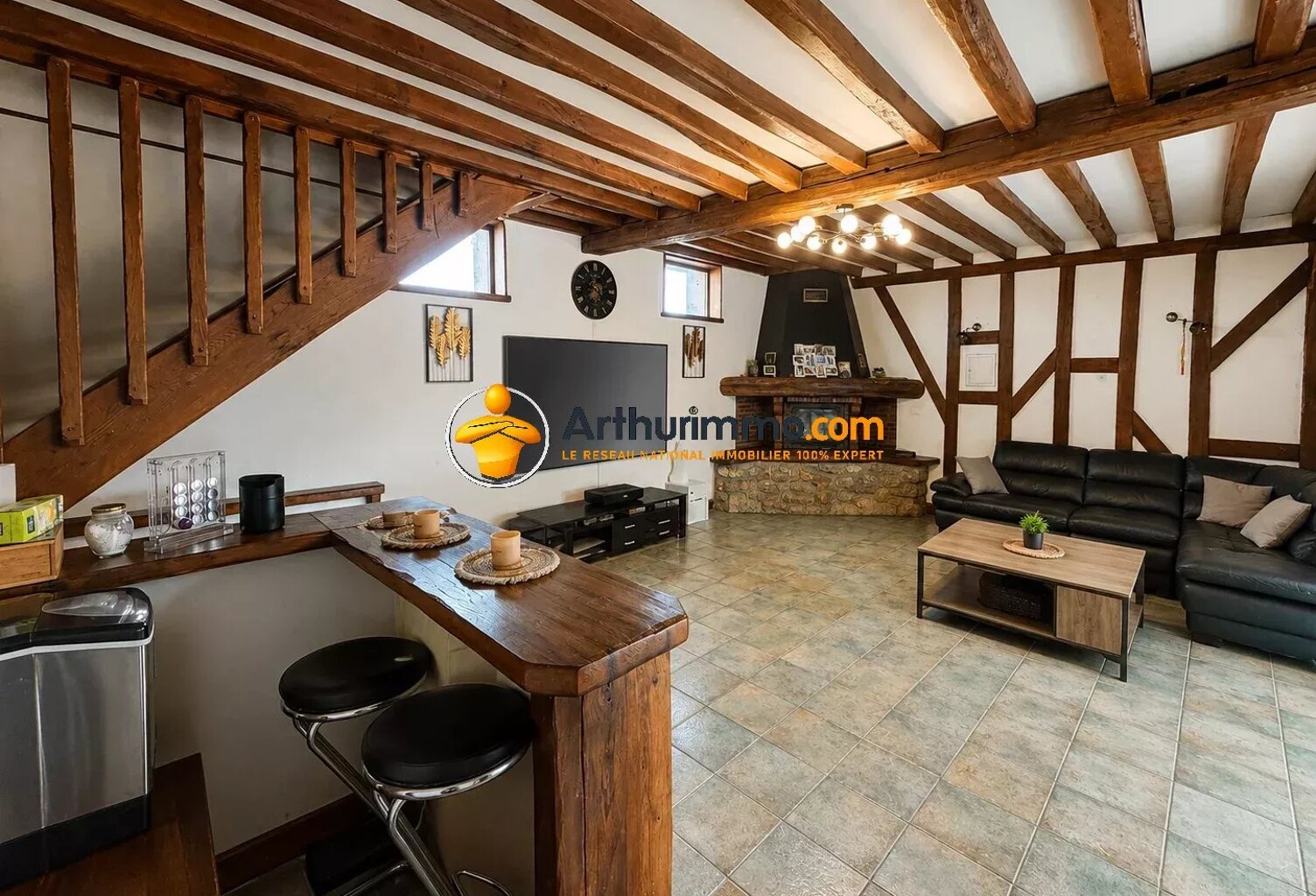Maison – 173m² – Terrain 1074m² – Hangar - DPE D — photo 1